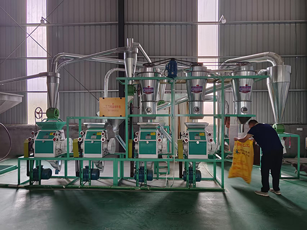 如何日常清潔保養(yǎng)維護(hù)小型面粉設(shè)備？